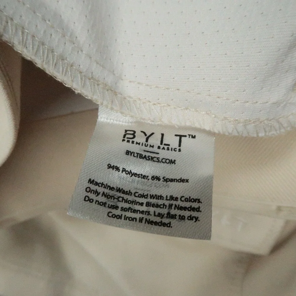BYLT Shorts Mens Small Khaki Tan Kinetic Flat Front Zip Pocket Stretch Golf